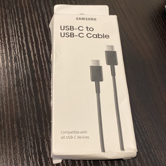 New Samsung Galaxy USB-C Cable (USB-C to USB-C) - Black - Picture 6 of 7